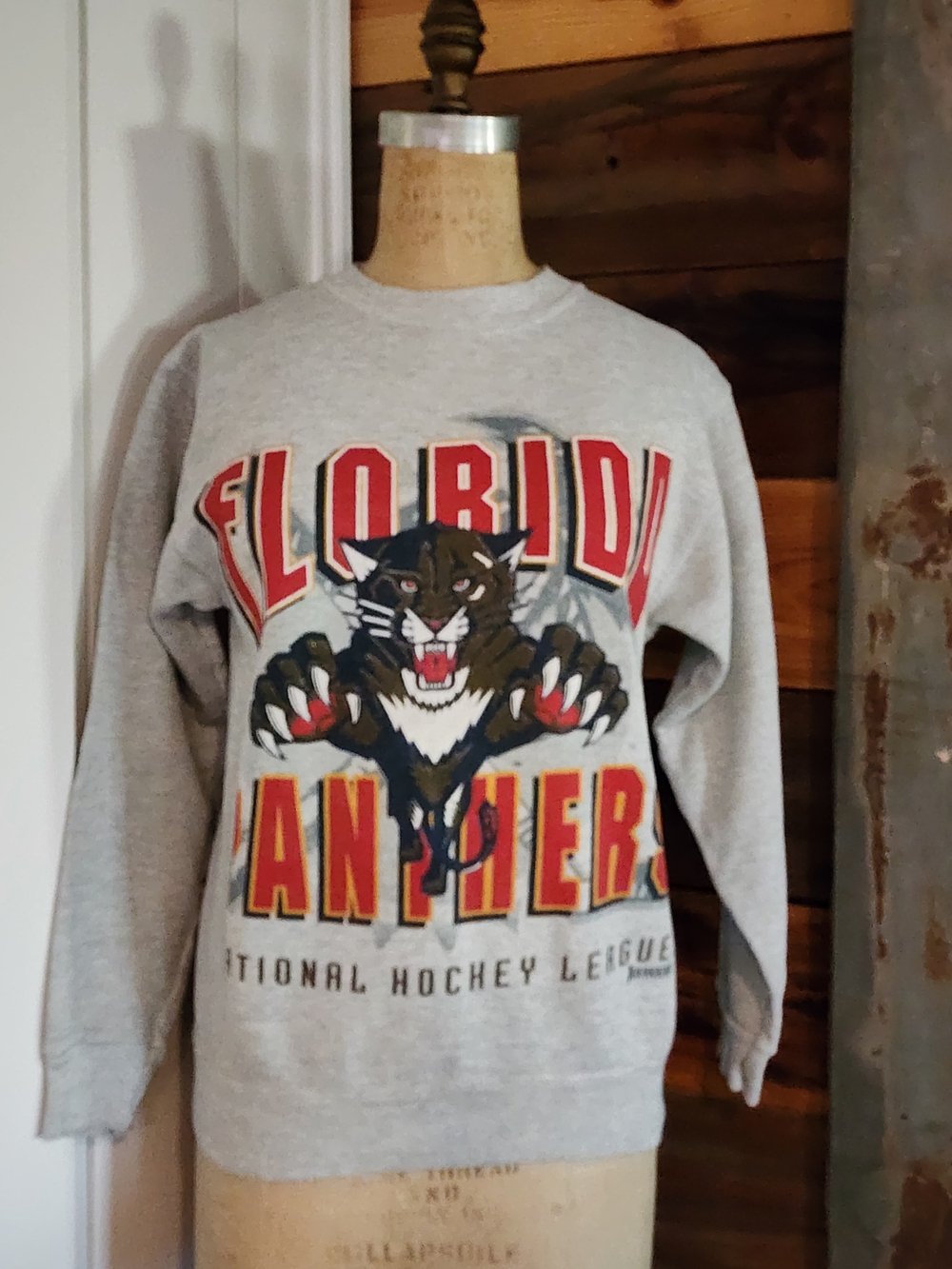 Vintage 90's Gray Florida Panthers Graphic Crew Sweatshirt
